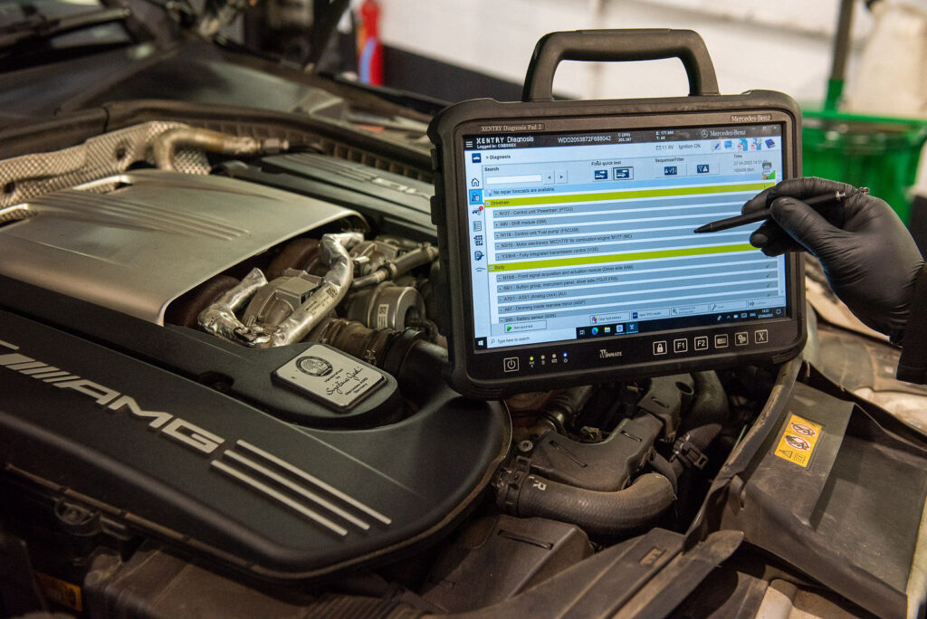 Mercedes-Benz diagnostic arıza tespiti, beyin programlama ve SCN kodlama - MT Mercedes Servis
